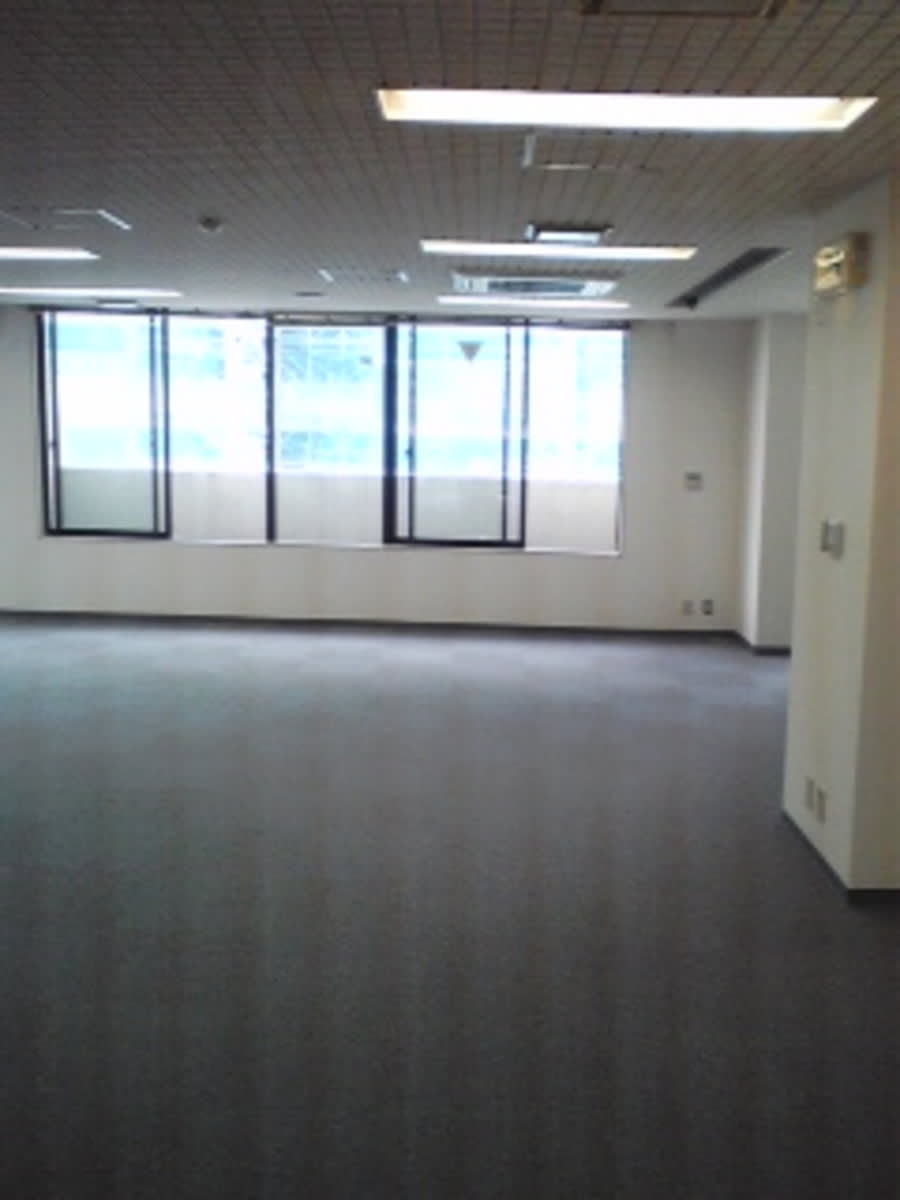 v20230506151909/fresh/building/J00100372300_9