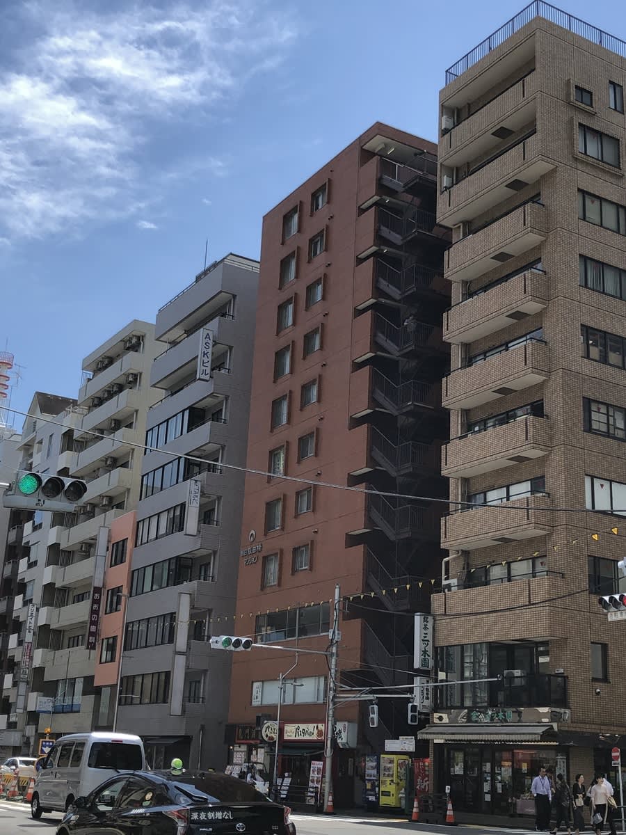 v20230506151909/fresh/building/J00100374588_5