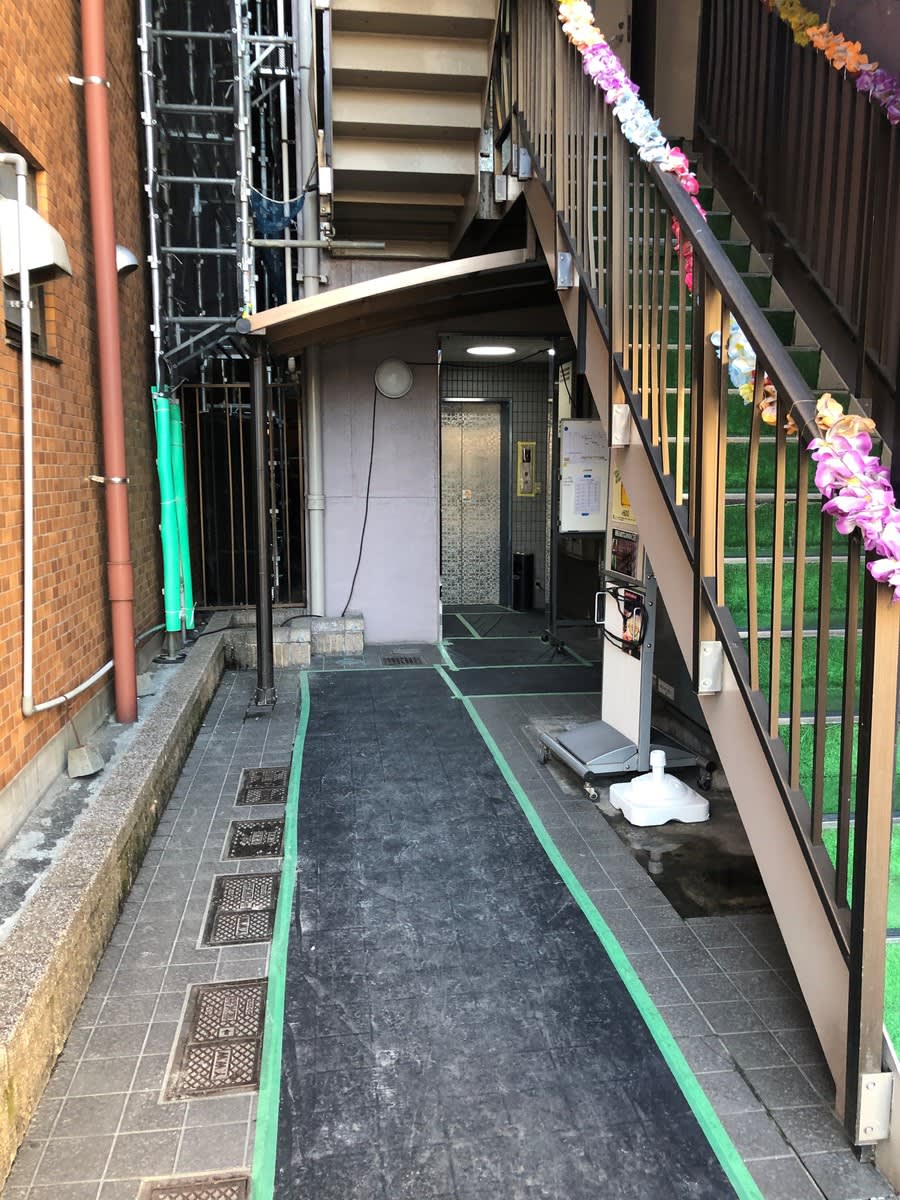 v20230506151909/fresh/building/J00100406200_3