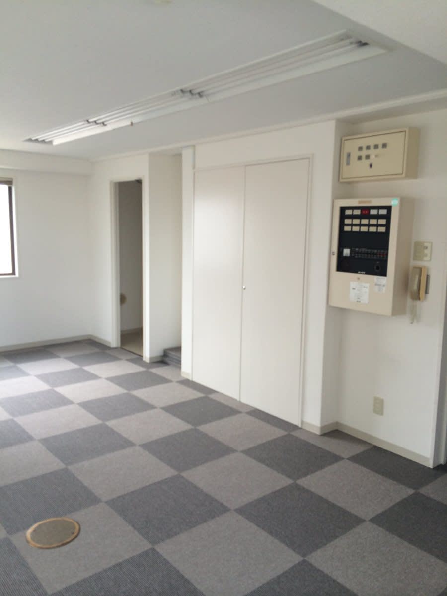 v20230506153220/fresh/room/J00102172833_4