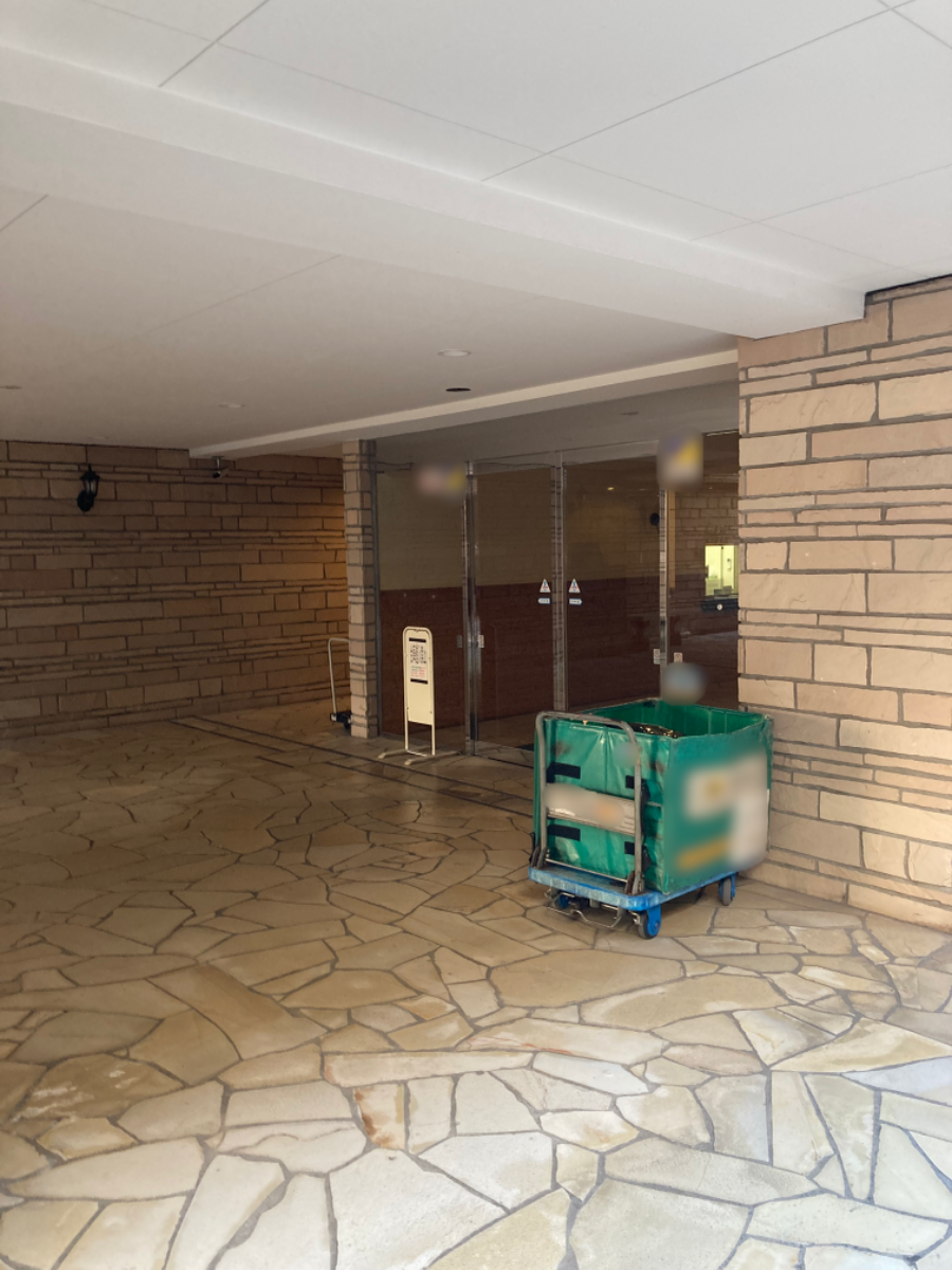 v20231006175335/fresh/building/J00100359642_3