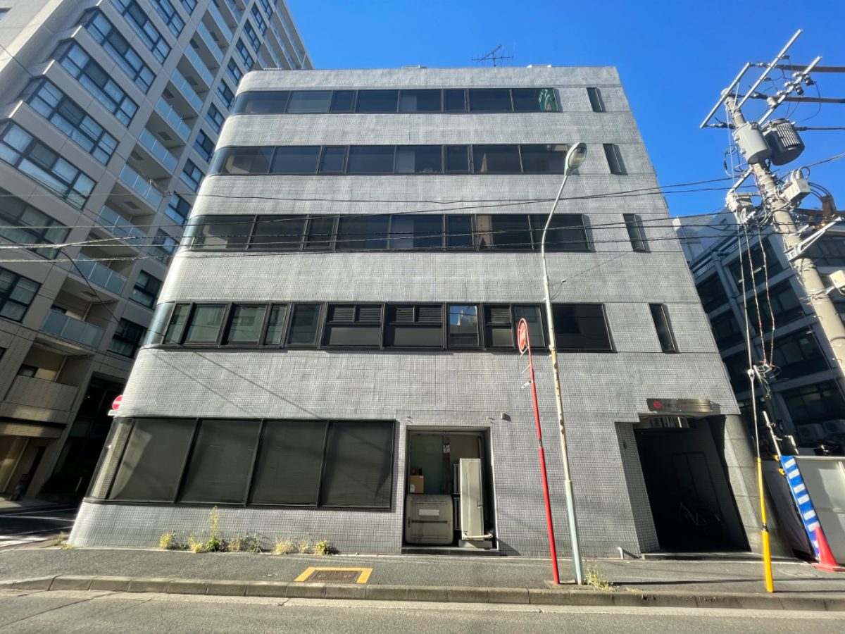 v20231129174056/fresh/building/J00100443384_5