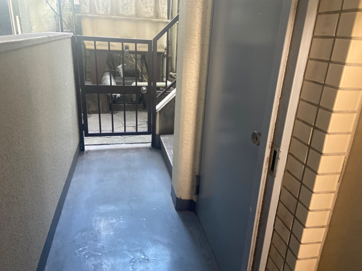 v20240424174055/fresh/building/J00100356997_6