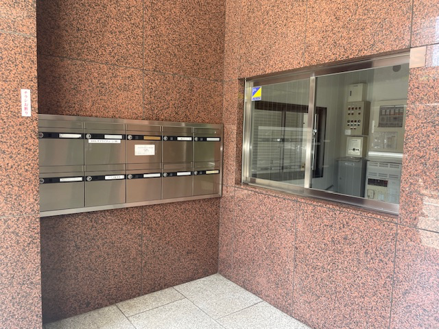 v20240522174058/fresh/building/J00100362403_9
