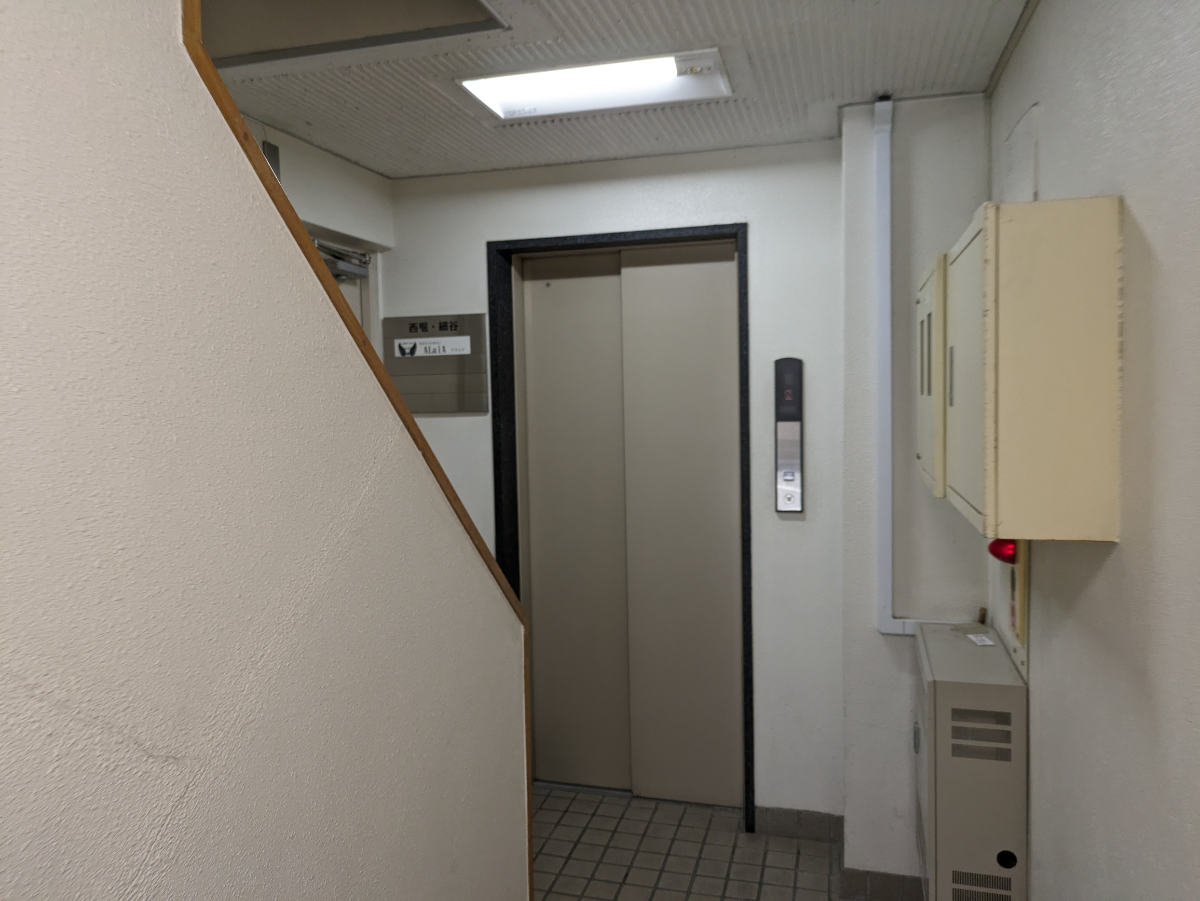 v20240527174055/fresh/building/J00100366708_4