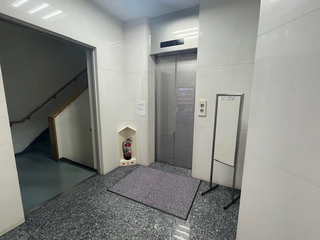 v20240531174108/fresh/building/J00100360660_4