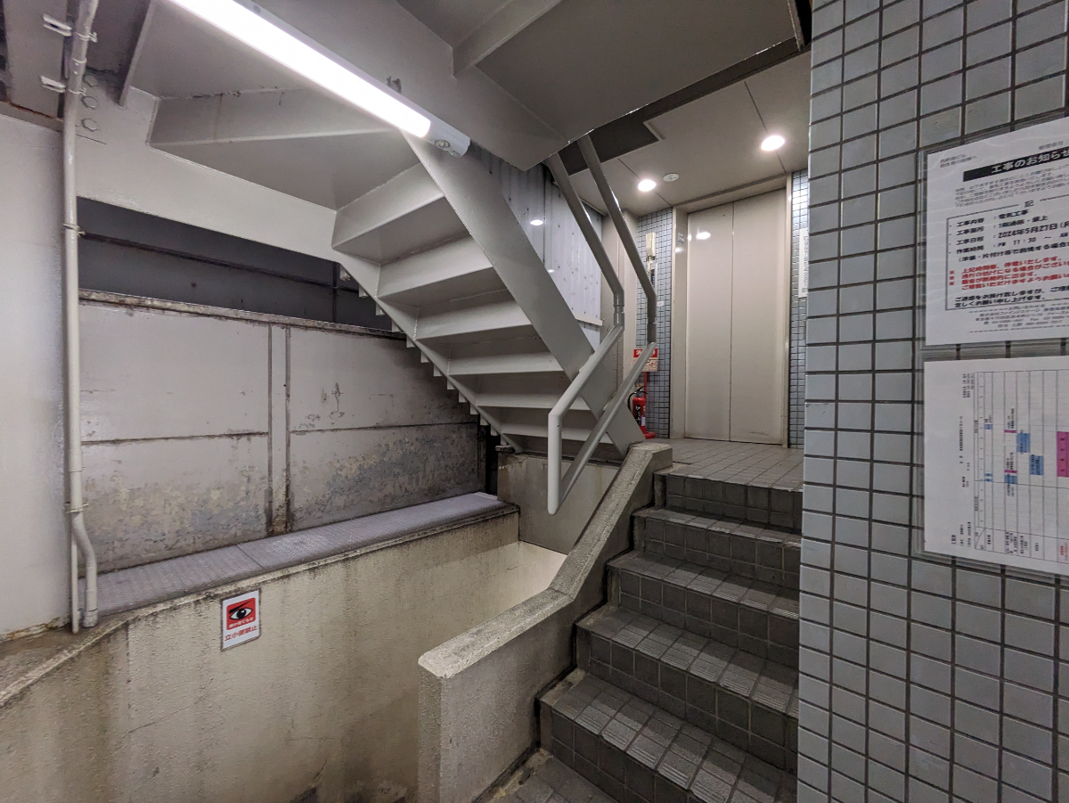 v20240604174052/fresh/building/J00100368924_7