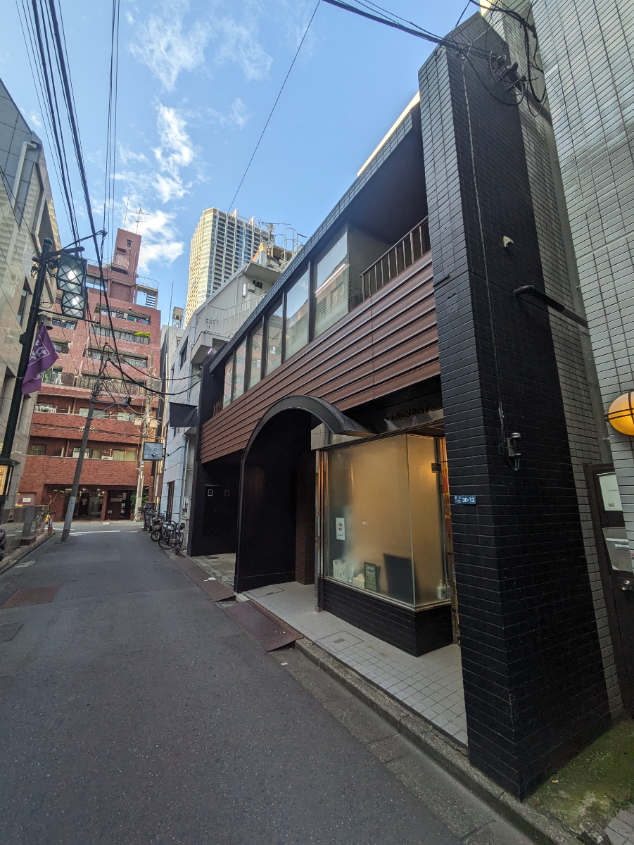 v20240606174059/fresh/building/J00100388450_7