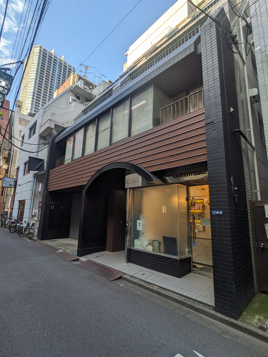 v20240606174059/fresh/building/J00100388450_8
