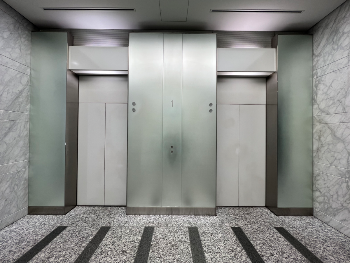 v20240607174058/fresh/building/J00100363096_4