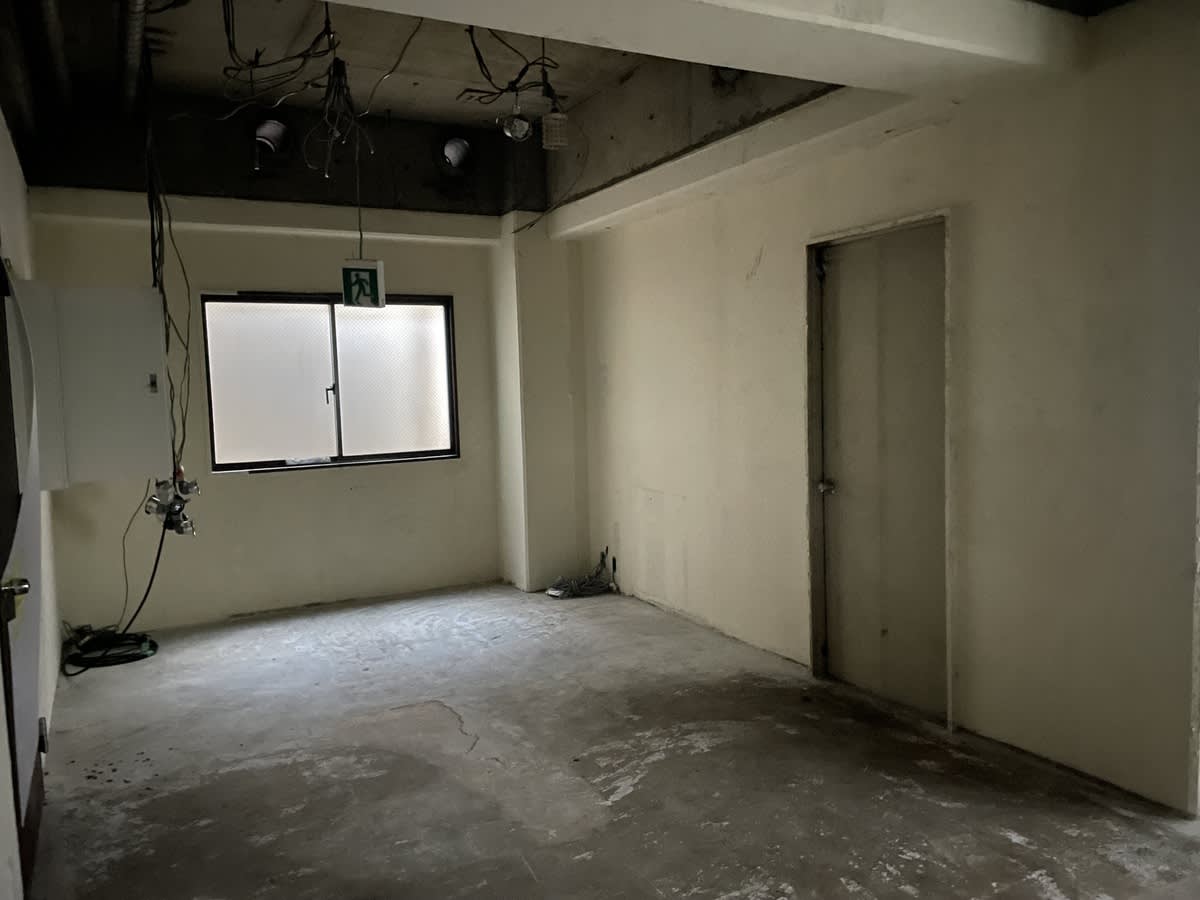 v20240618181521/fresh/room/H00102417100_8