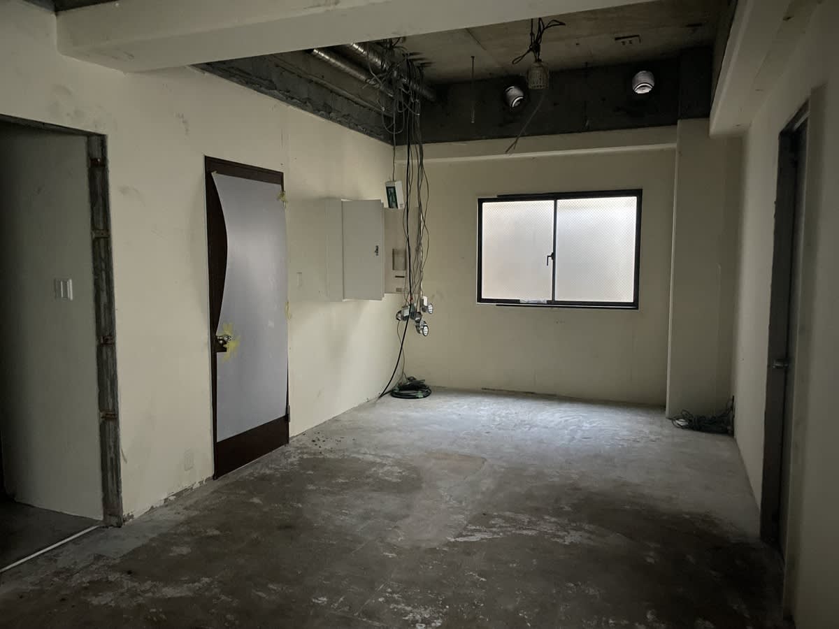 v20240618181521/fresh/room/H00102417100_9