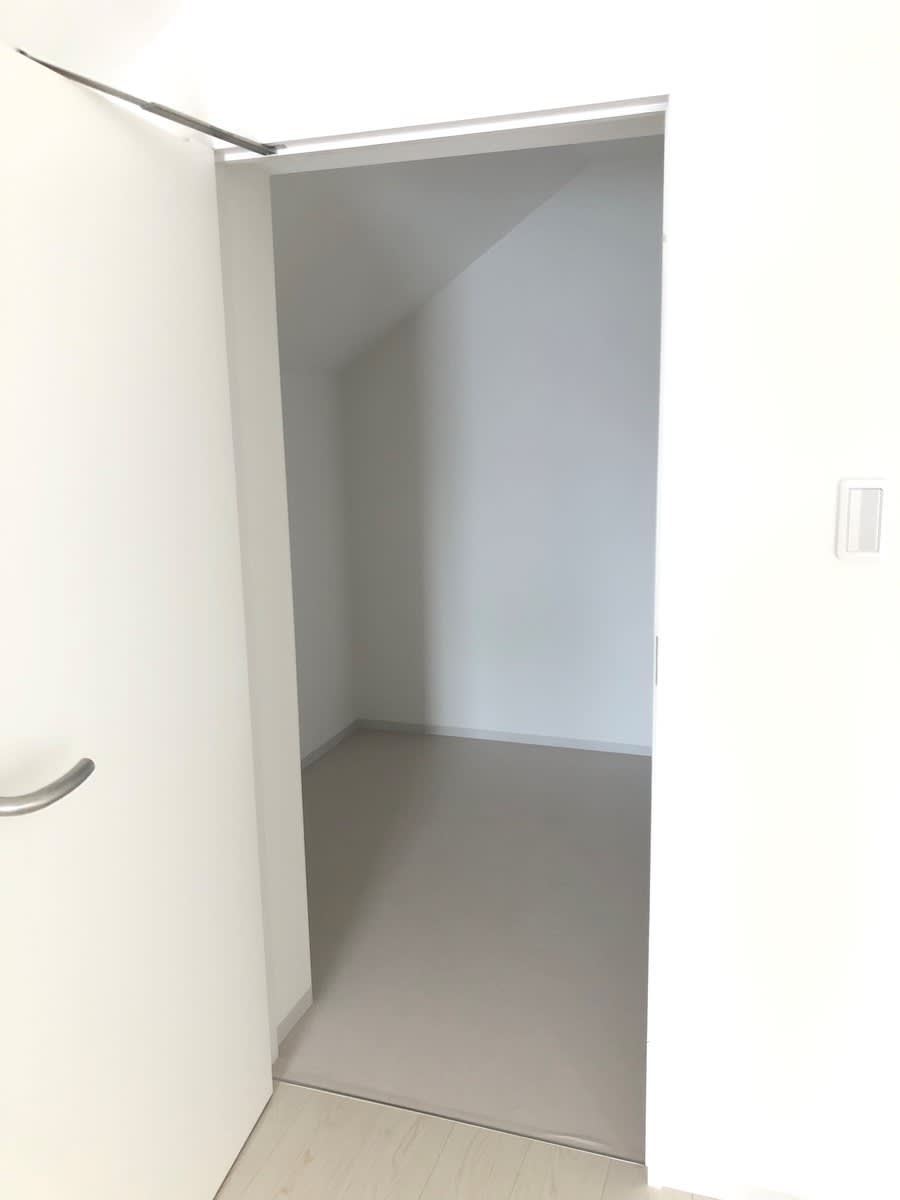 v20240618181521/fresh/room/H00102649885_10