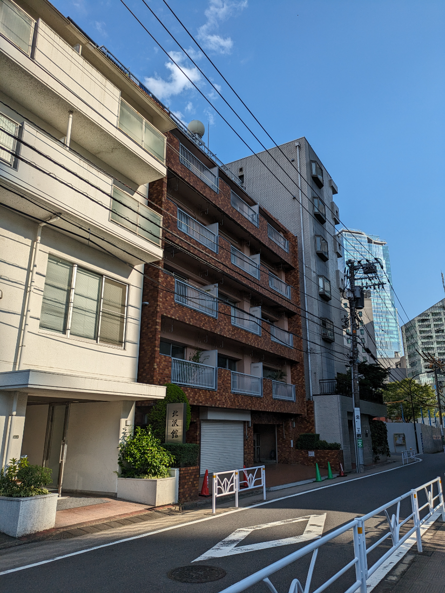 v20240621174059/fresh/building/J00100356604_17