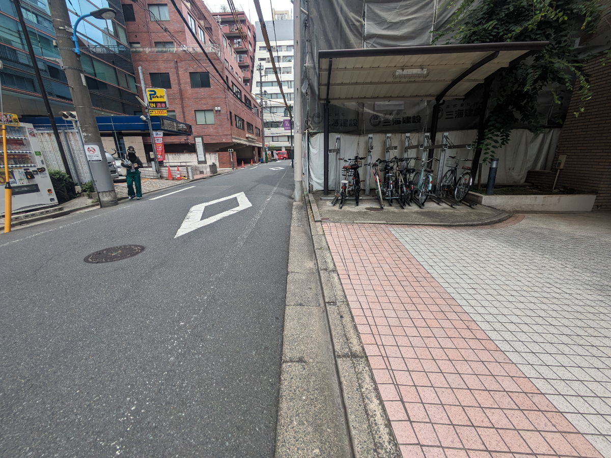 v20240701174101/fresh/building/J00100365765_9