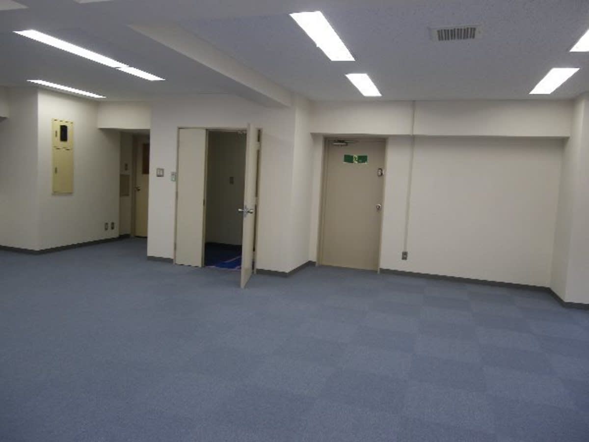 v20240705181311/fresh/room/J00102040270_3