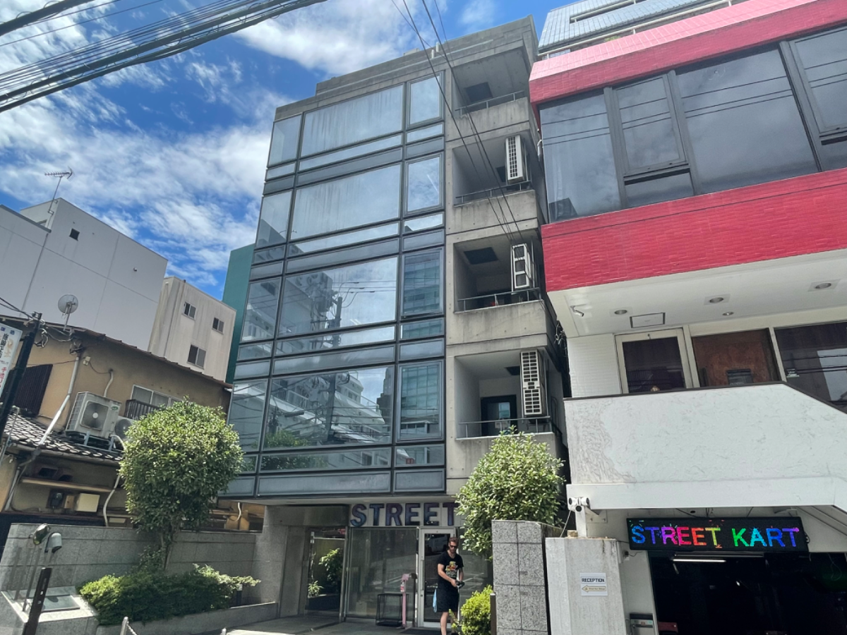 v20240726174111/fresh/building/J00100366878_6