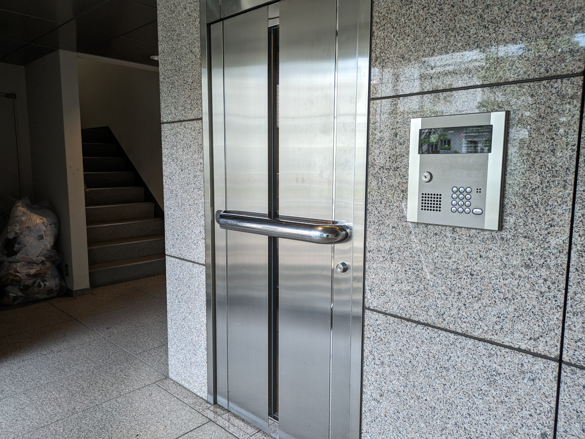 v20240822174132/fresh/building/J00100364237_7