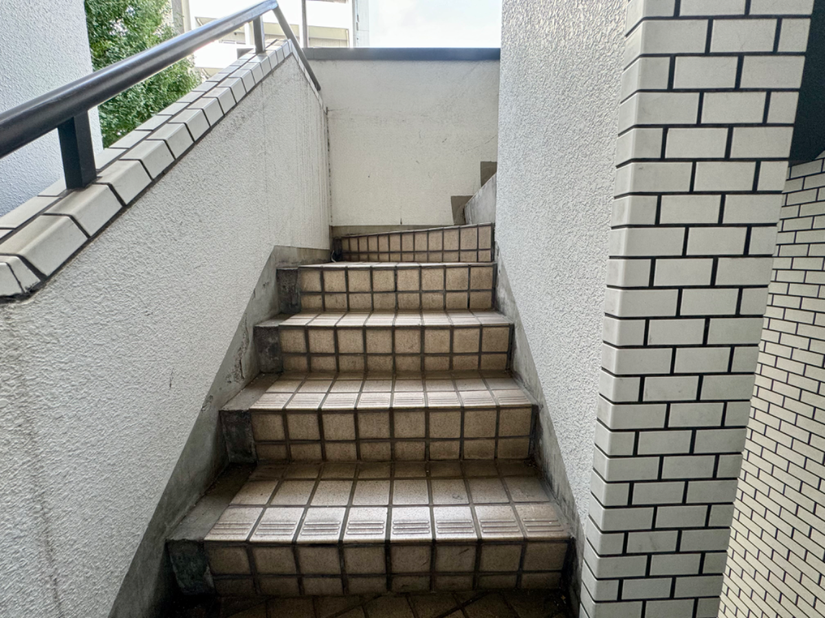 v20240823174100/fresh/building/J00100378042_9