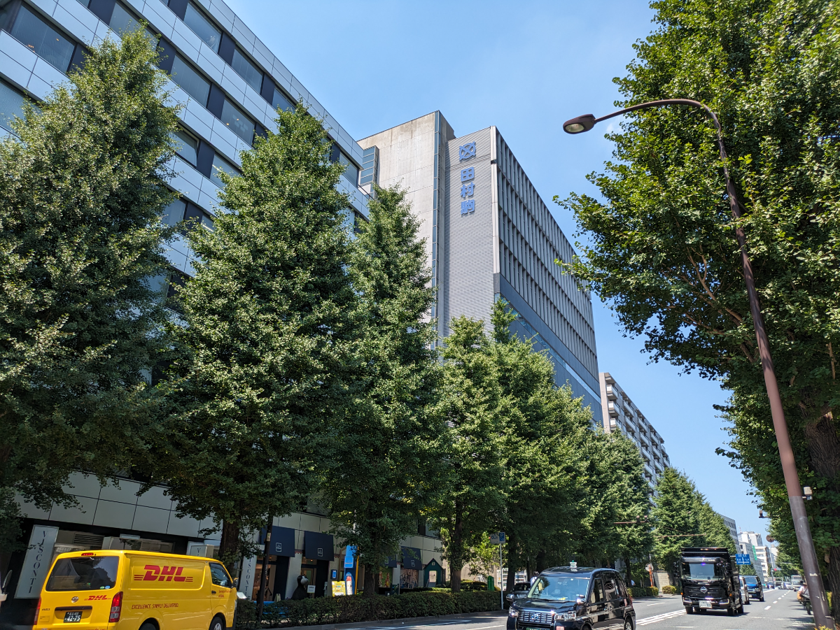 v20240830174107/fresh/building/J00100365768_9