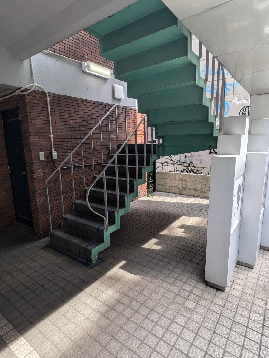 v20240830174107/fresh/building/J00100378387_4