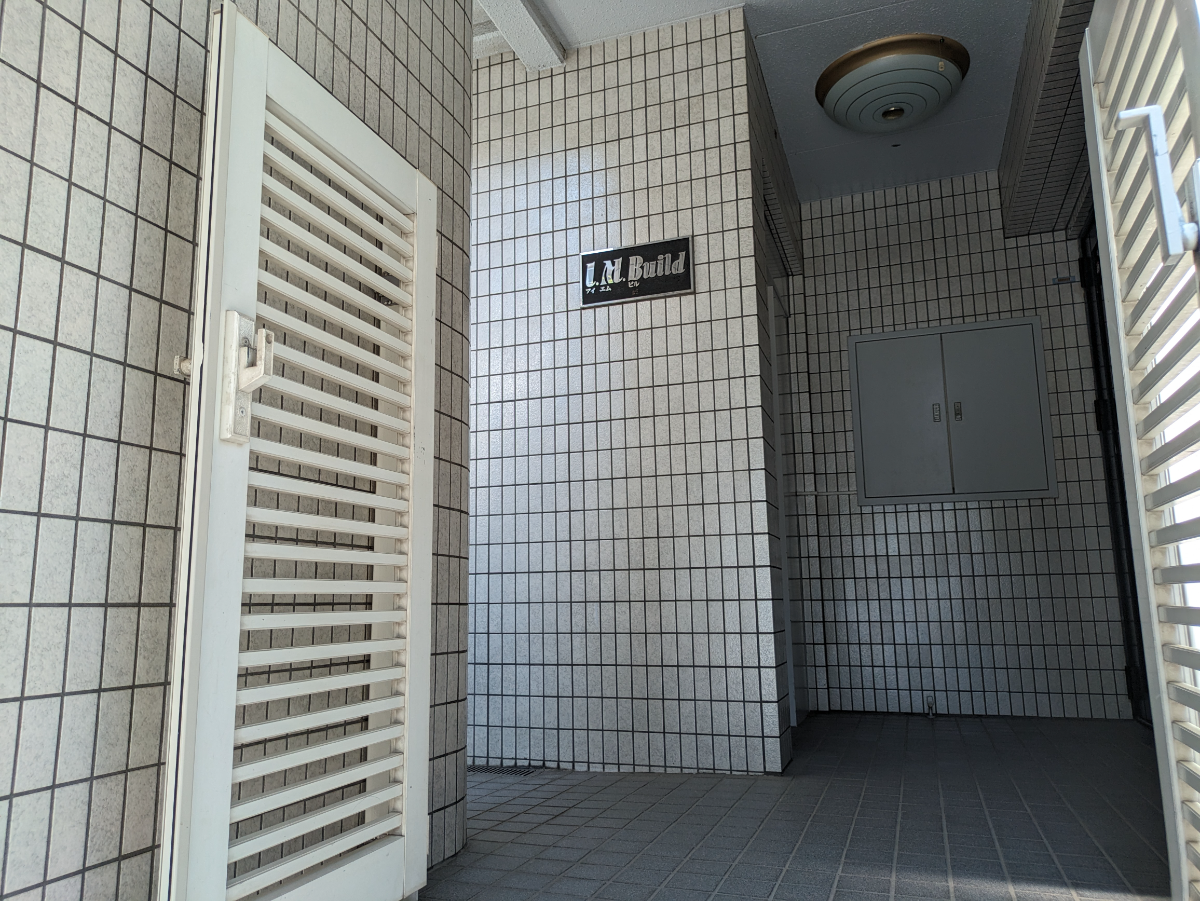 v20240830174107/fresh/building/J00100378624_3