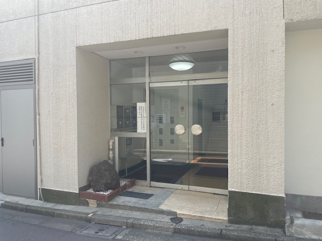 v20240830174107/fresh/building/J00100410716_3