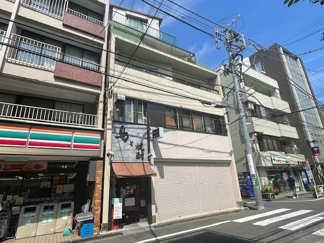v20240830174107/fresh/building/J00100410716_5