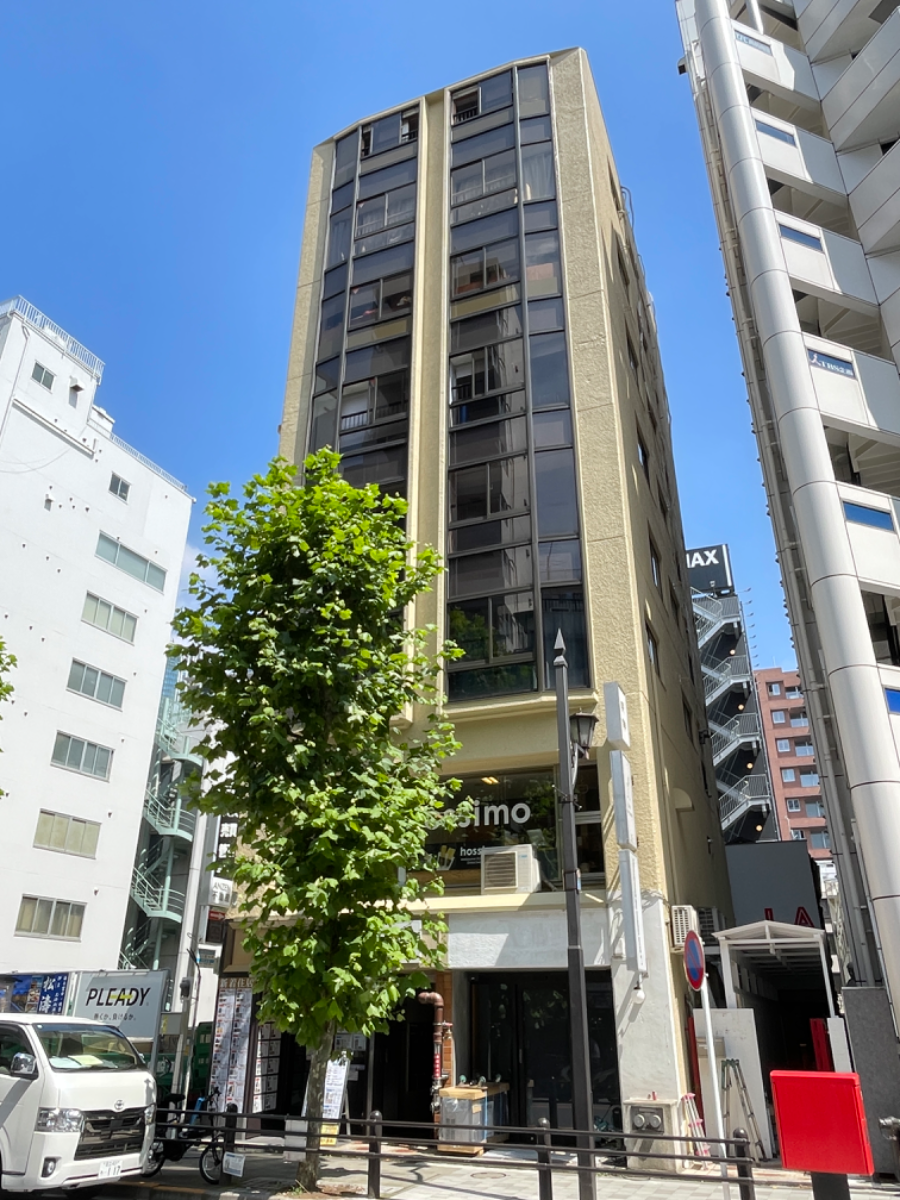 v20240903174106/fresh/building/J00100375051_1