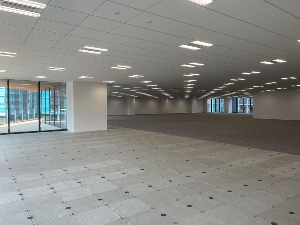 v20240911174048/fresh/building/J00100504576_32
