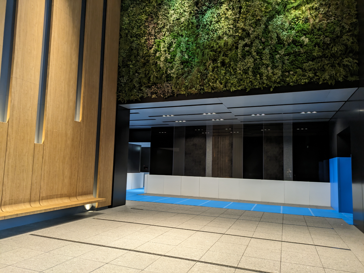 v20240911174048/fresh/building/J00100504576_60