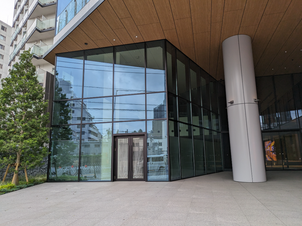 v20240911174048/fresh/building/J00100504576_61