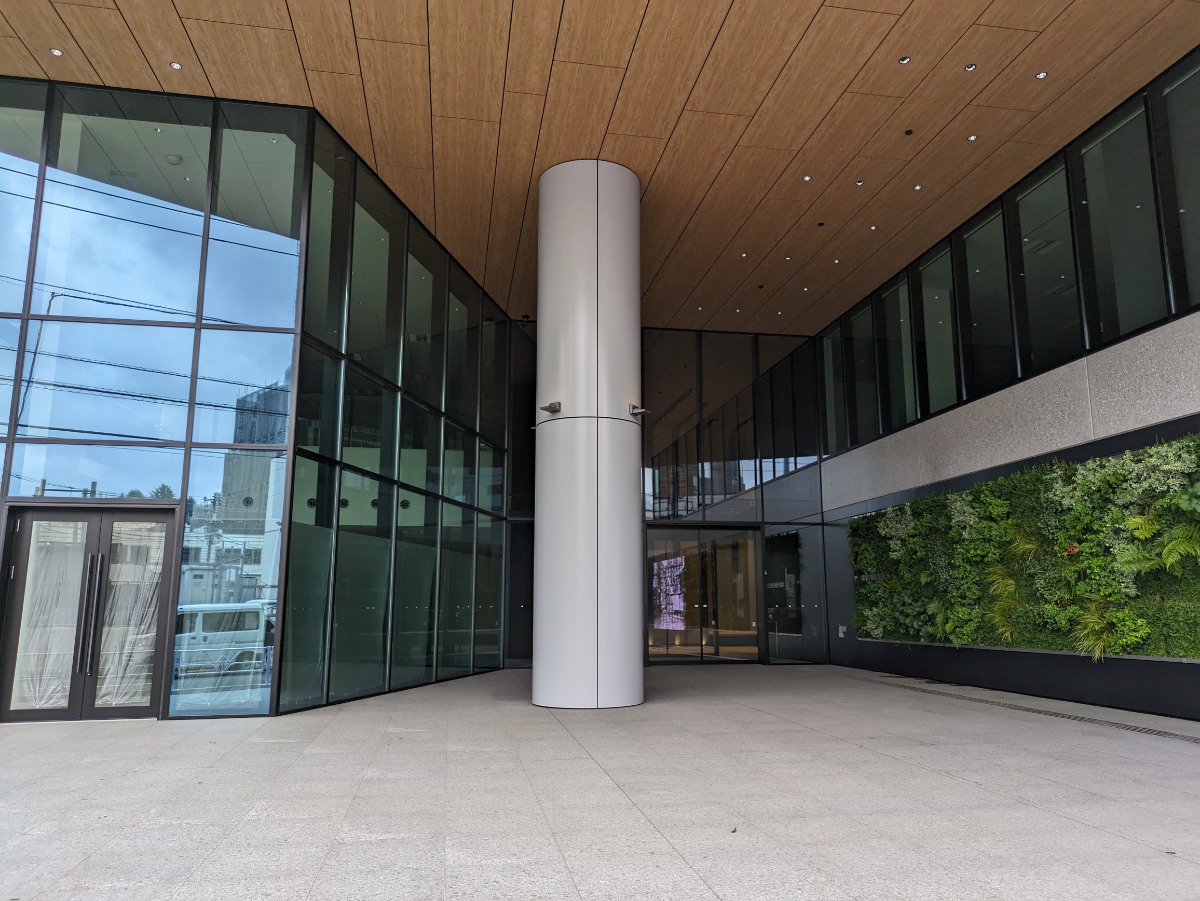 v20240911174048/fresh/building/J00100504576_62