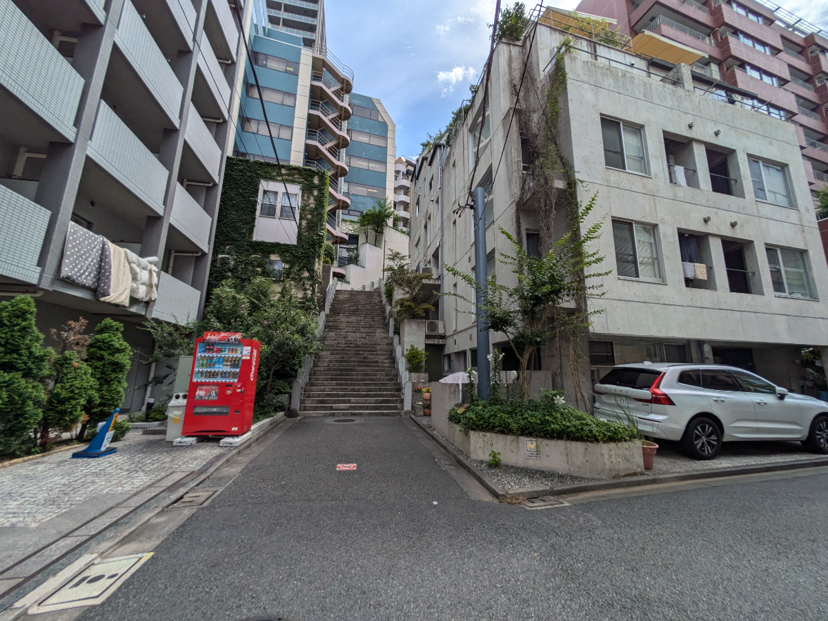 v20240925174106/fresh/building/J00100363094_15