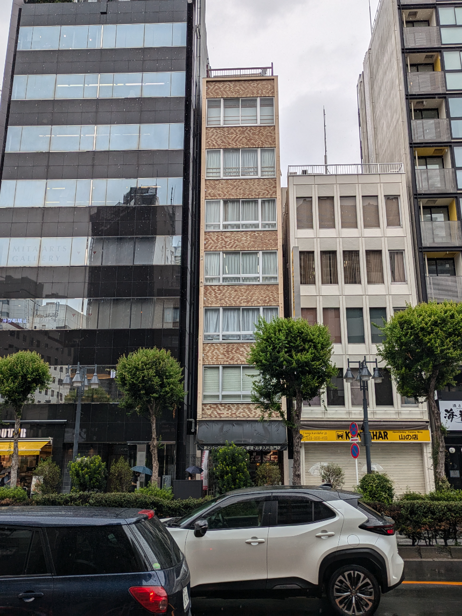 v20240926174059/fresh/building/J00100359283_1