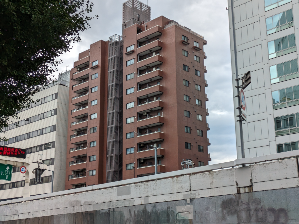 v20240926174059/fresh/building/J00100386992_13
