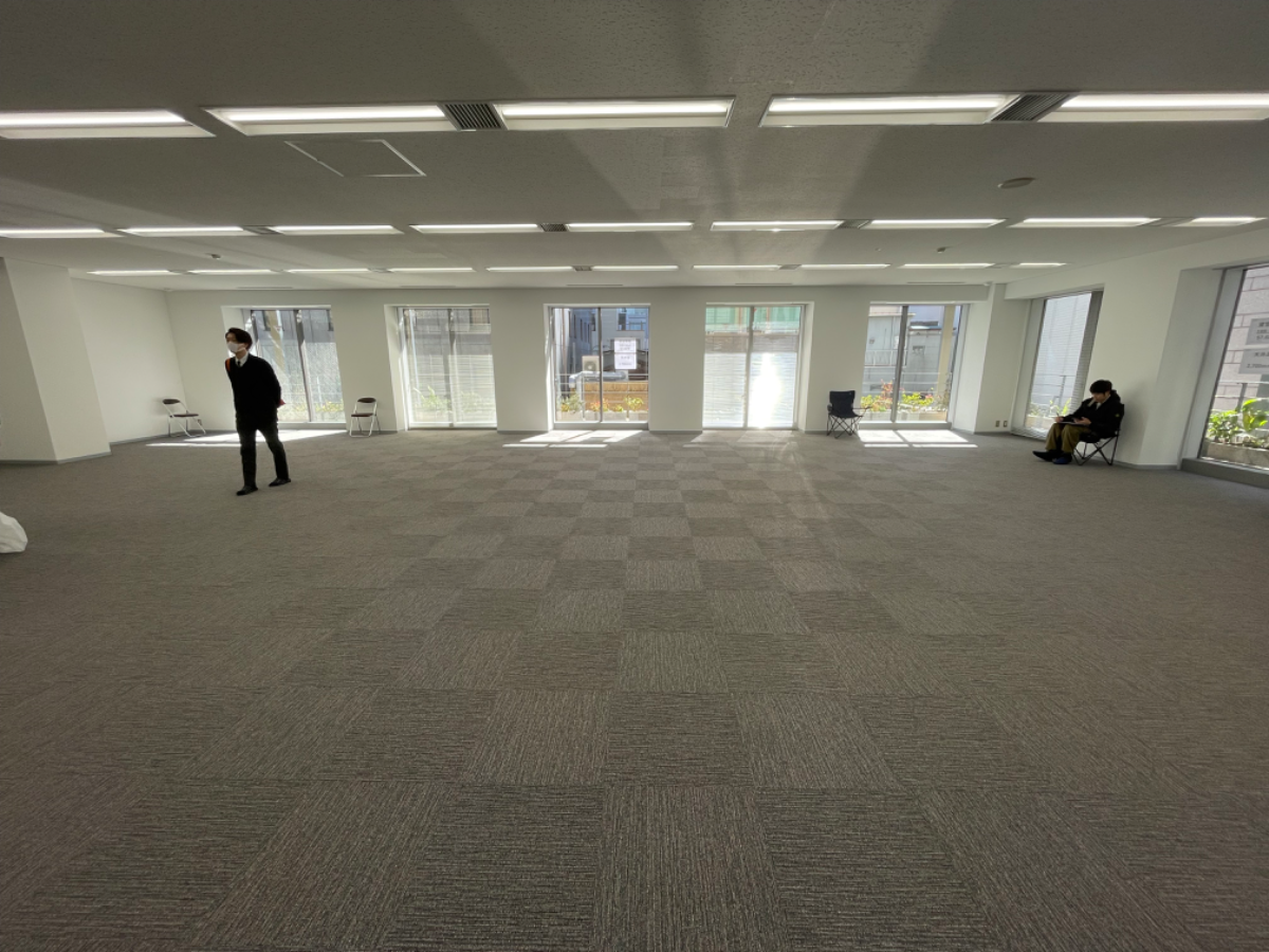 v20241007174102/fresh/building/J00100370301_8