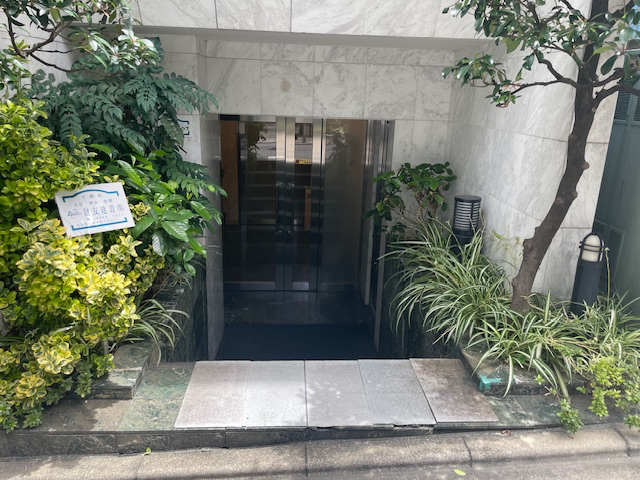 v20241008174054/fresh/building/J00100366877_3
