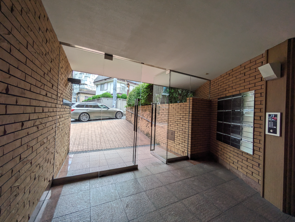 v20241021174107/fresh/building/J00100356581_13