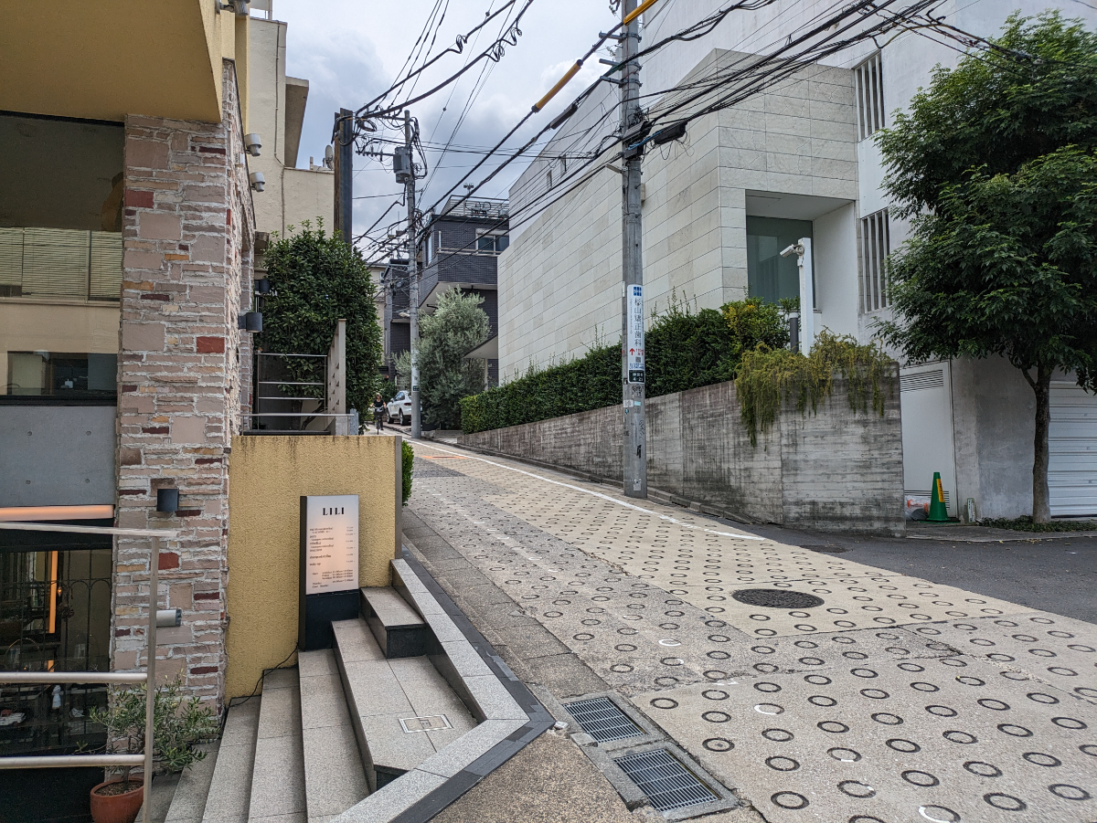 v20241021174107/fresh/building/J00100366908_13