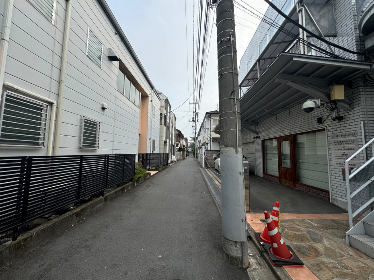 v20241029174056/fresh/building/J00100368938_11