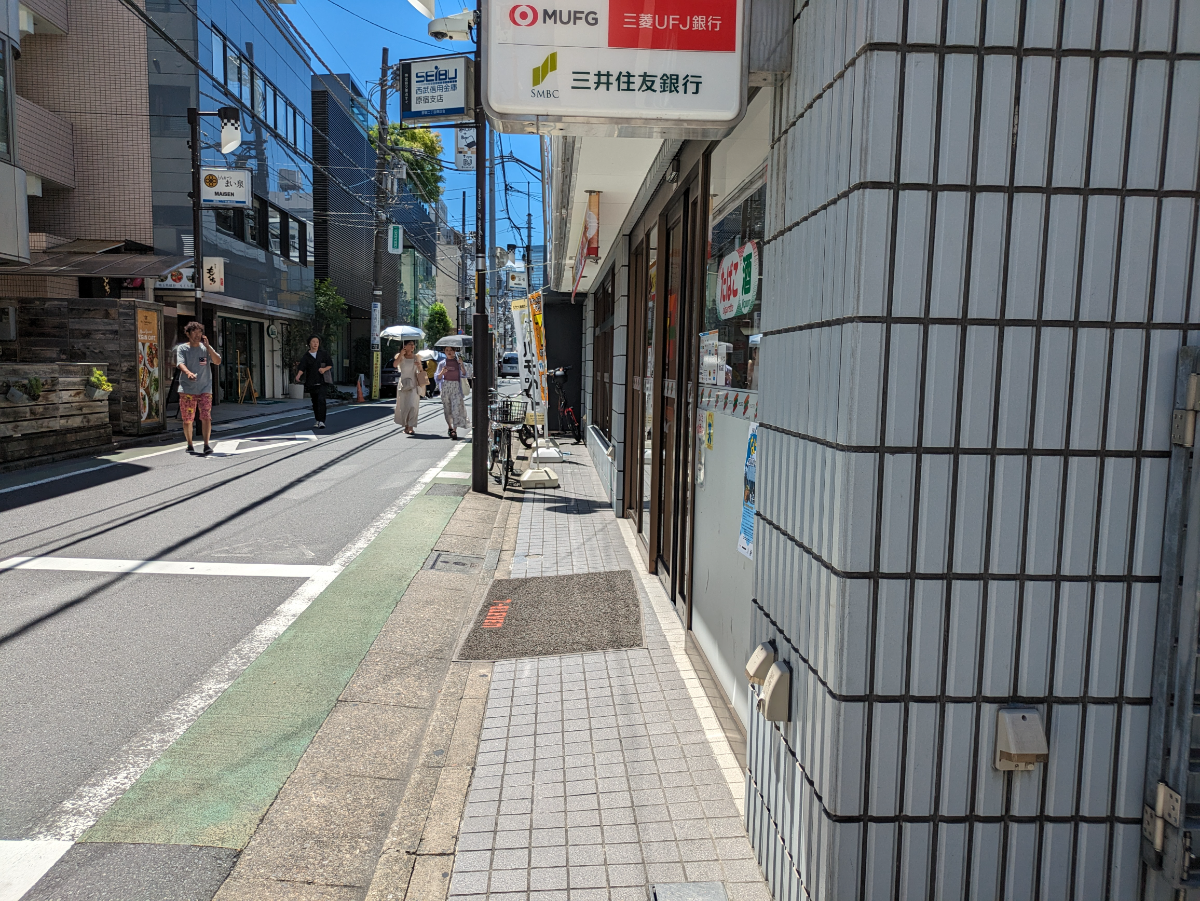 v20241120174114/fresh/building/J00100356576_2