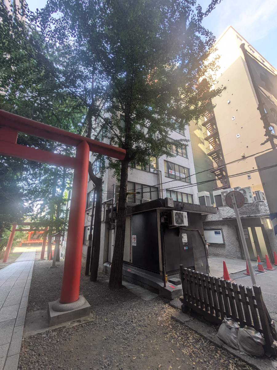 v20241120174114/fresh/building/J00100356857_15