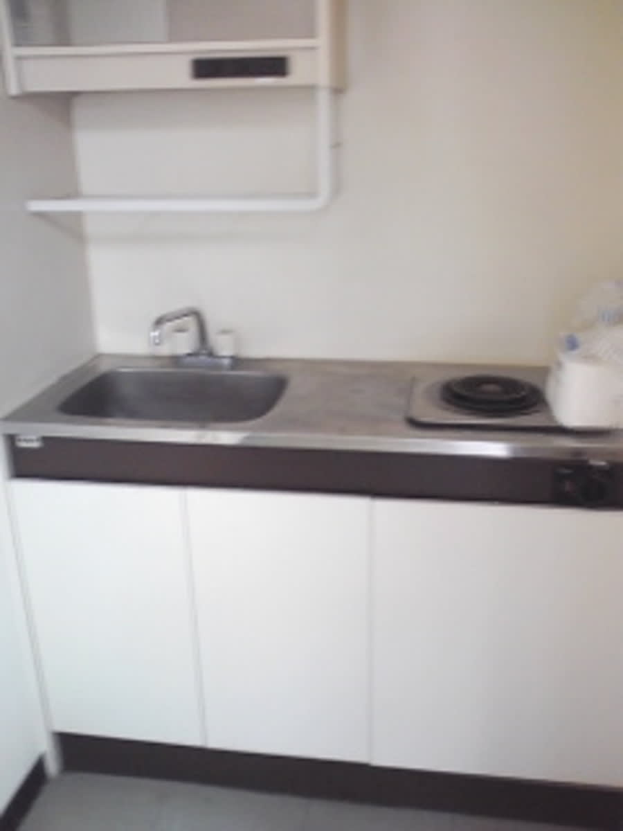 v20241120174114/fresh/building/J00100356859_8