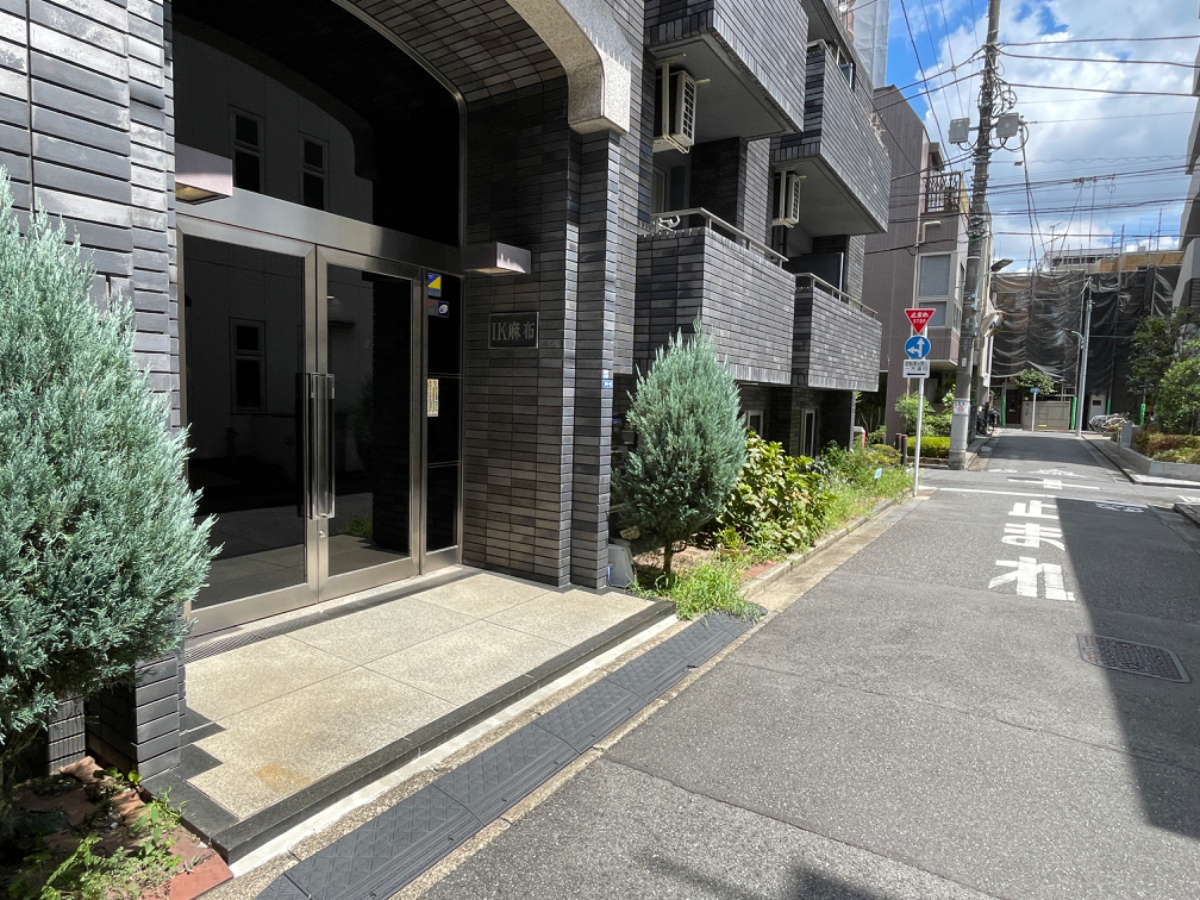 v20241120174114/fresh/building/J00100357031_7