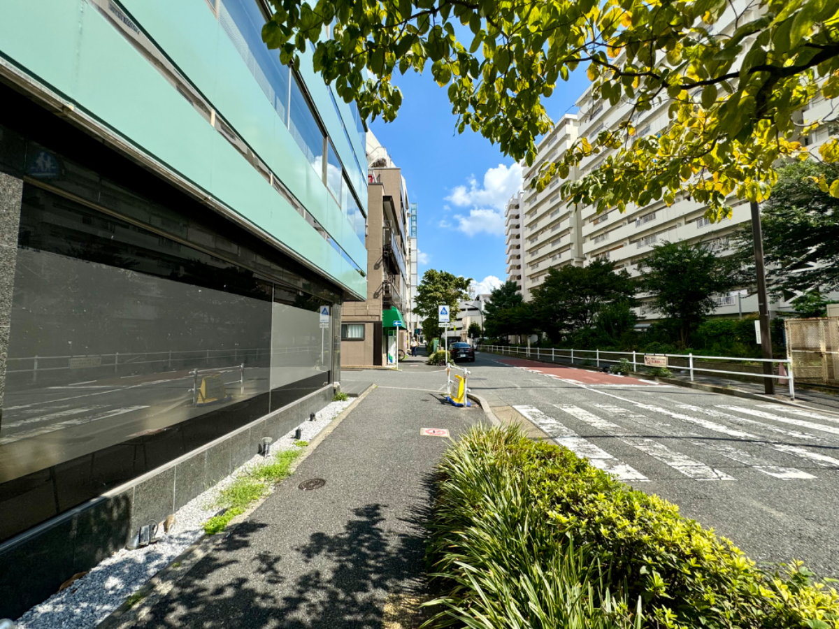 v20241120174114/fresh/building/J00100358388_14