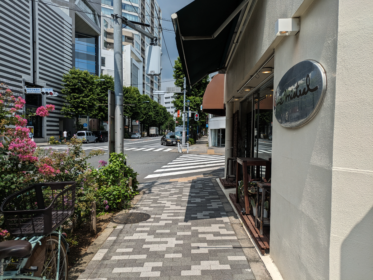 v20241120174114/fresh/building/J00100361002_2