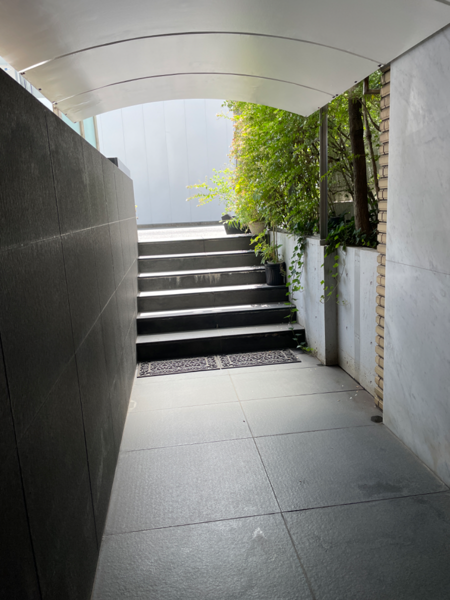 v20241120174114/fresh/building/J00100363731_11