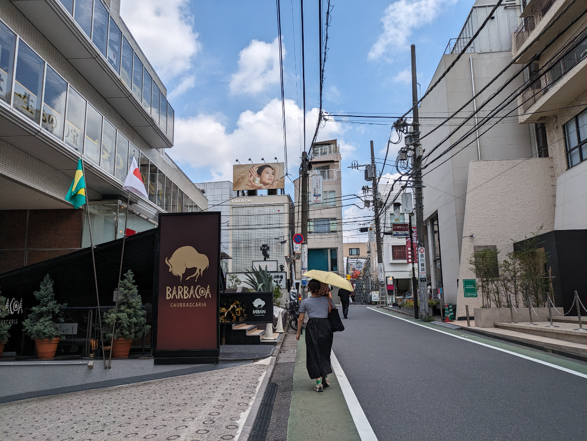 v20241120174114/fresh/building/J00100364586_2