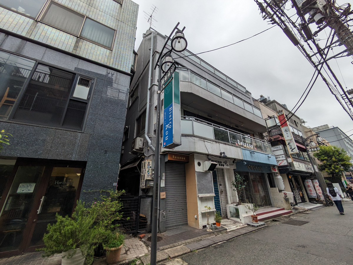 v20241120174114/fresh/building/J00100365395_9